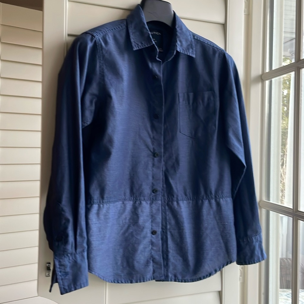 2for$10 Nautica buttoned down shirt 10/12